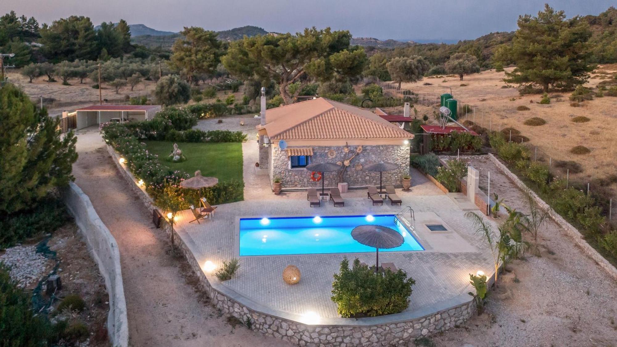 In The Woods Villa Kolymbia