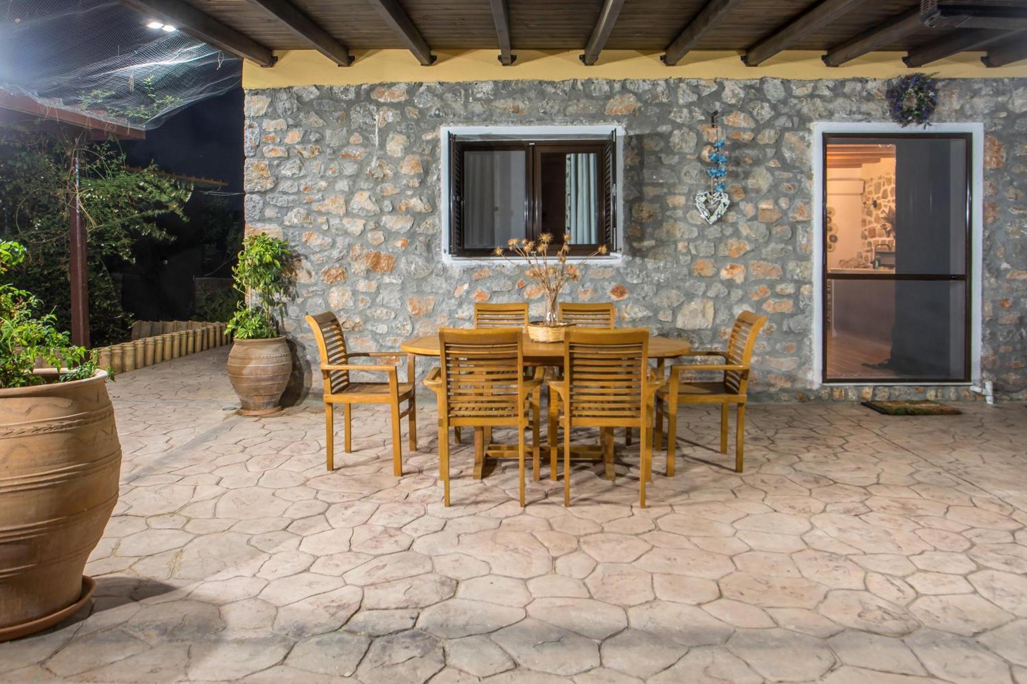 Vila In The Woods Kolymbia